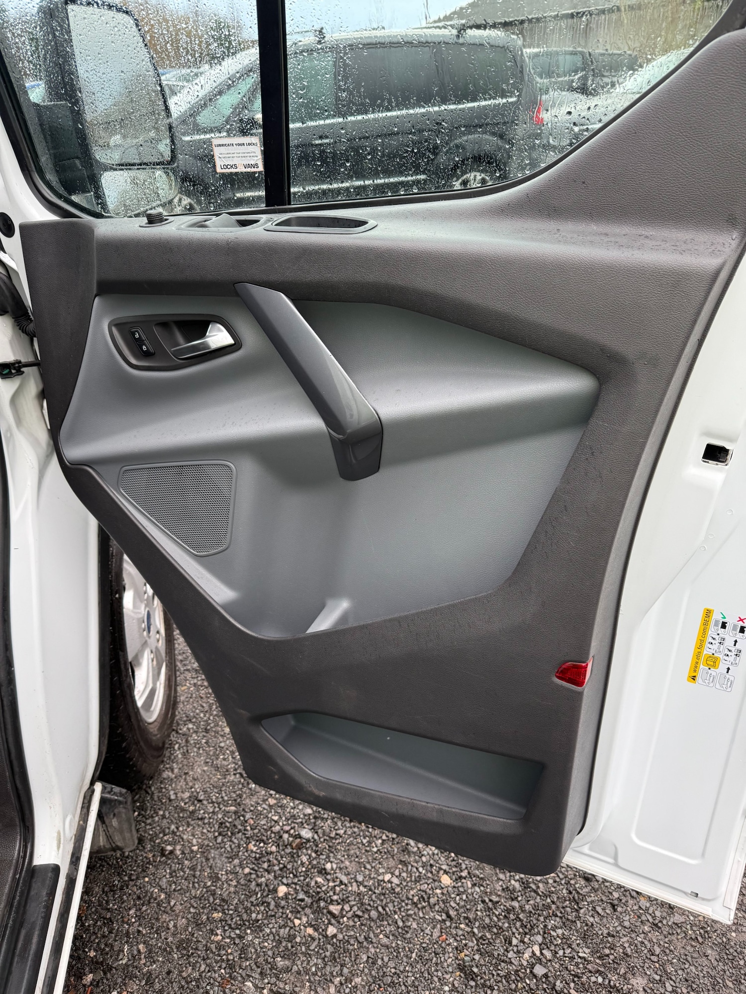 Used Ford Transit Custom 2017 for sale - 76316588: Photo 21