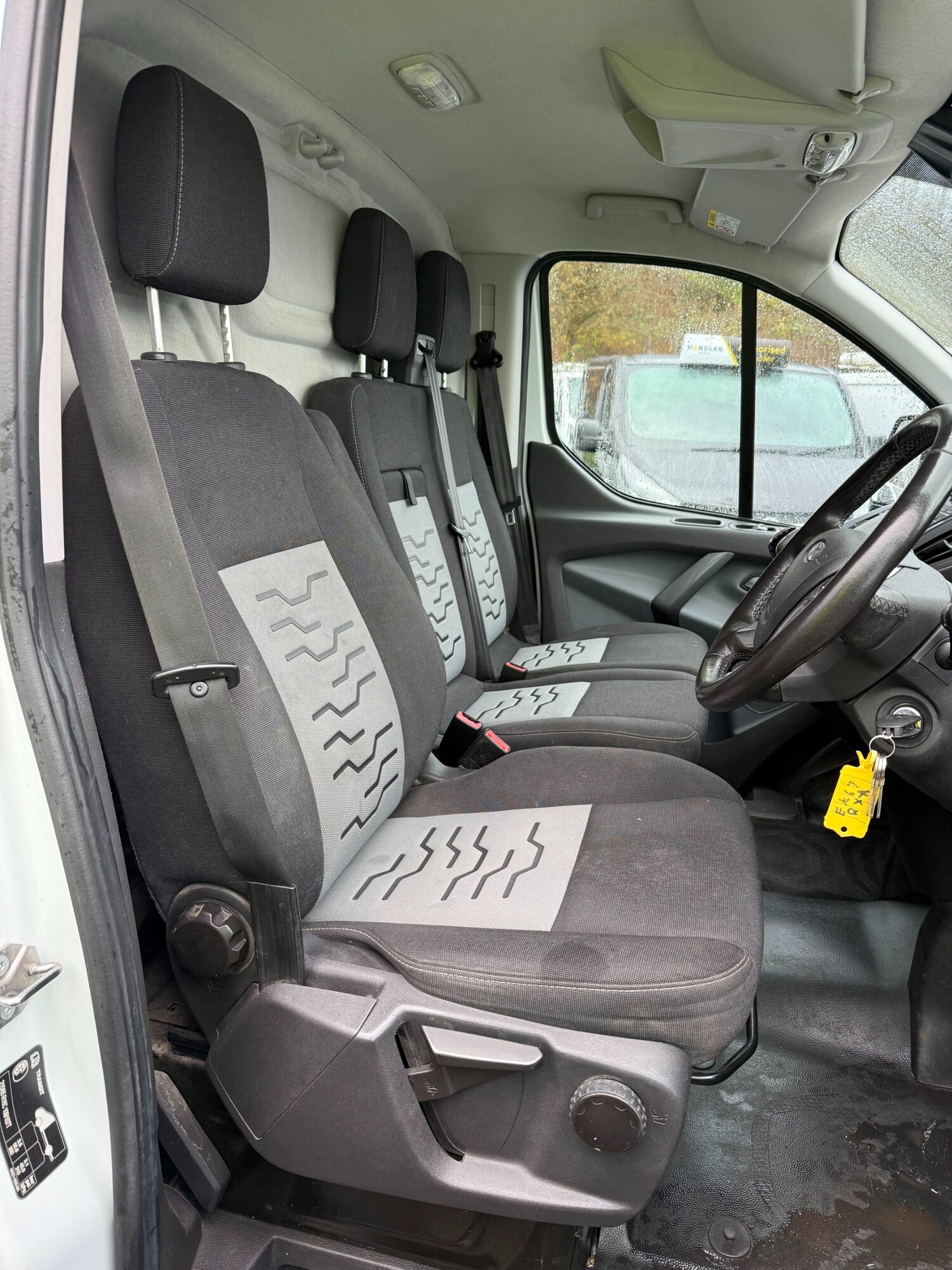 Used Ford Transit Custom 2017 for sale - 76316588: Photo 9