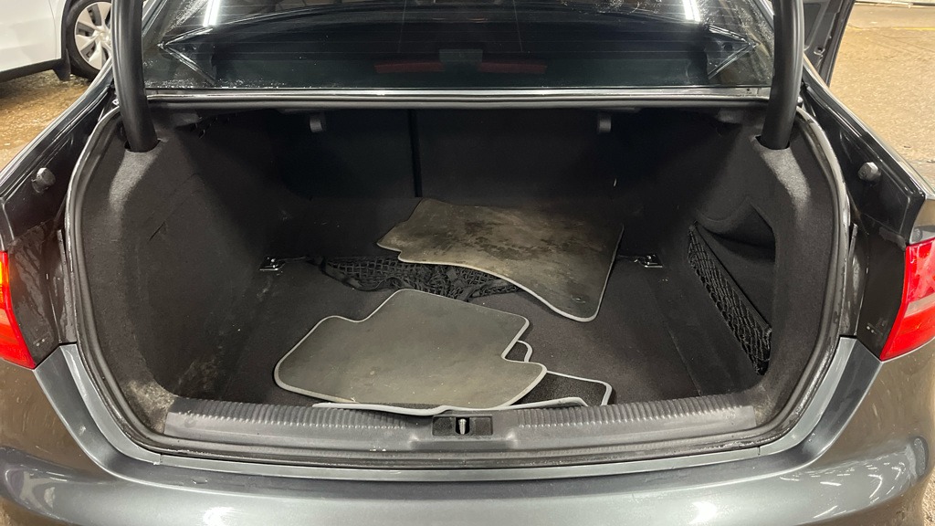 Used Audi A4 2014 for sale - 77716244: Photo 8