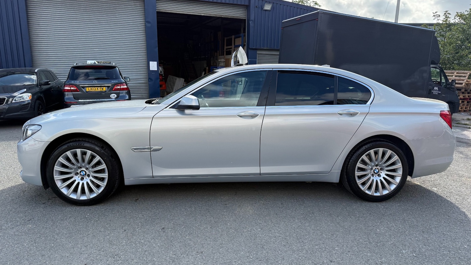 Used BMW 7 Series 2012 for sale - 76878029: Photo 5
