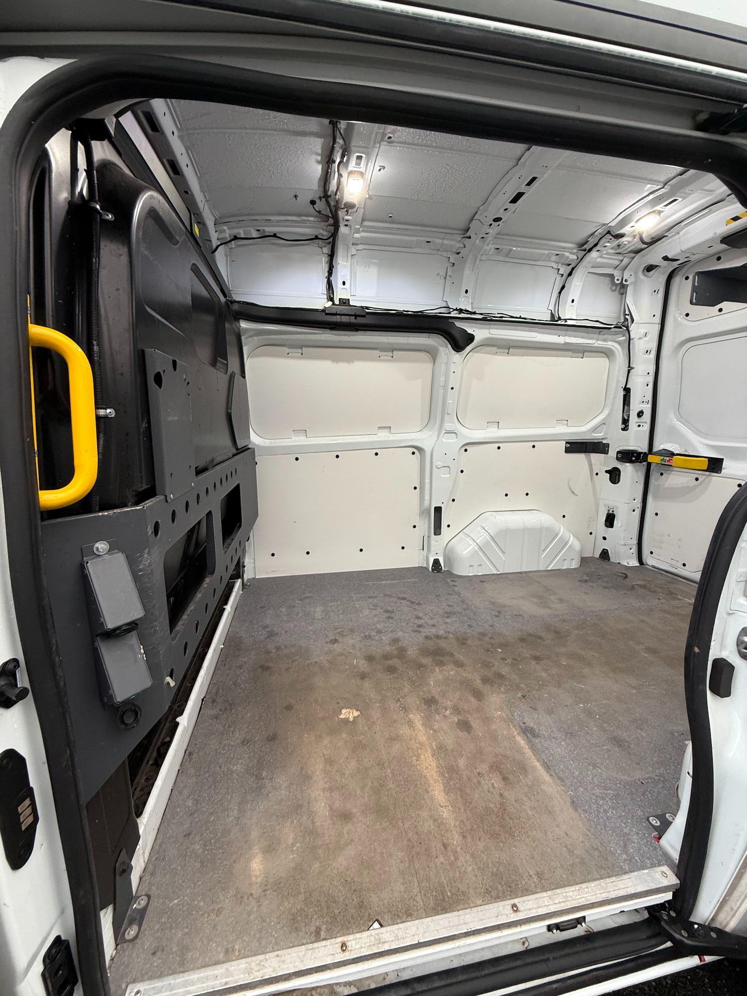 Used Ford Transit Custom 2020 for sale - 77033543: Photo 15
