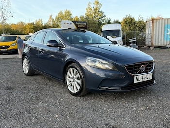 Used Volvo V40 2014 for sale - 77353627: Photo