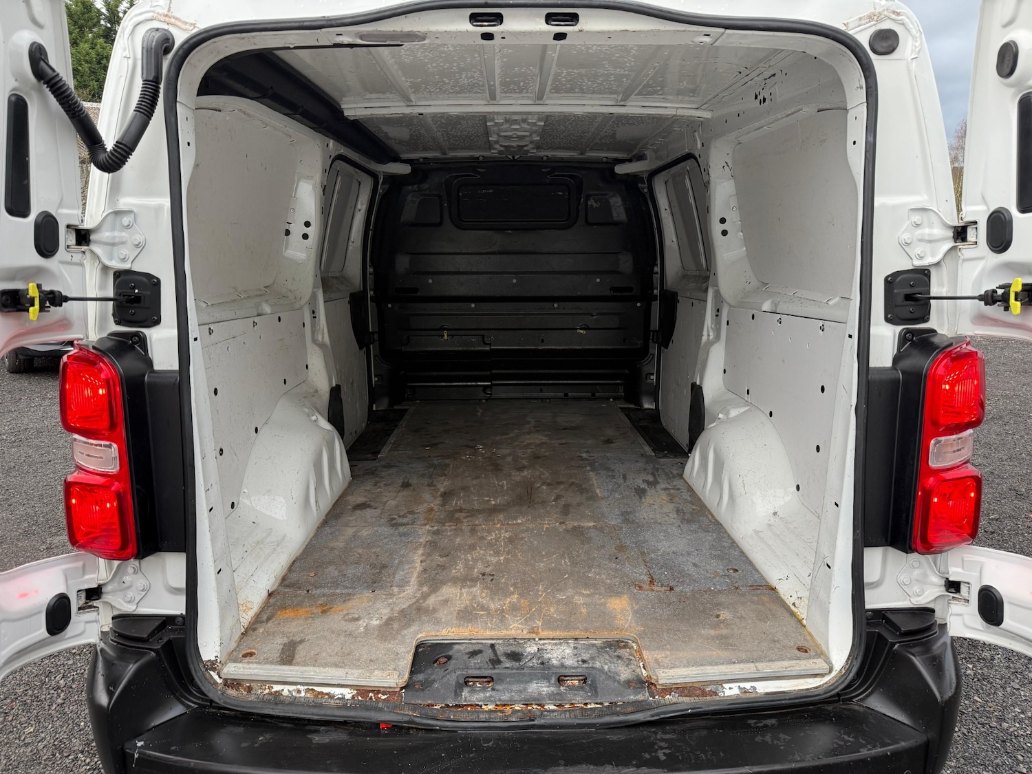 Used Citroen Dispatch 2019 for sale - 76322002: Photo 20