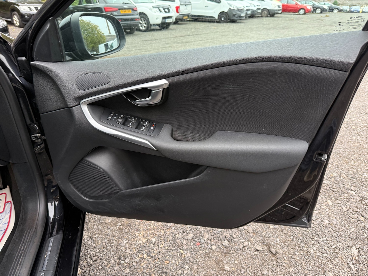 Used Volvo V40 2016 for sale - 76168355: Photo 23