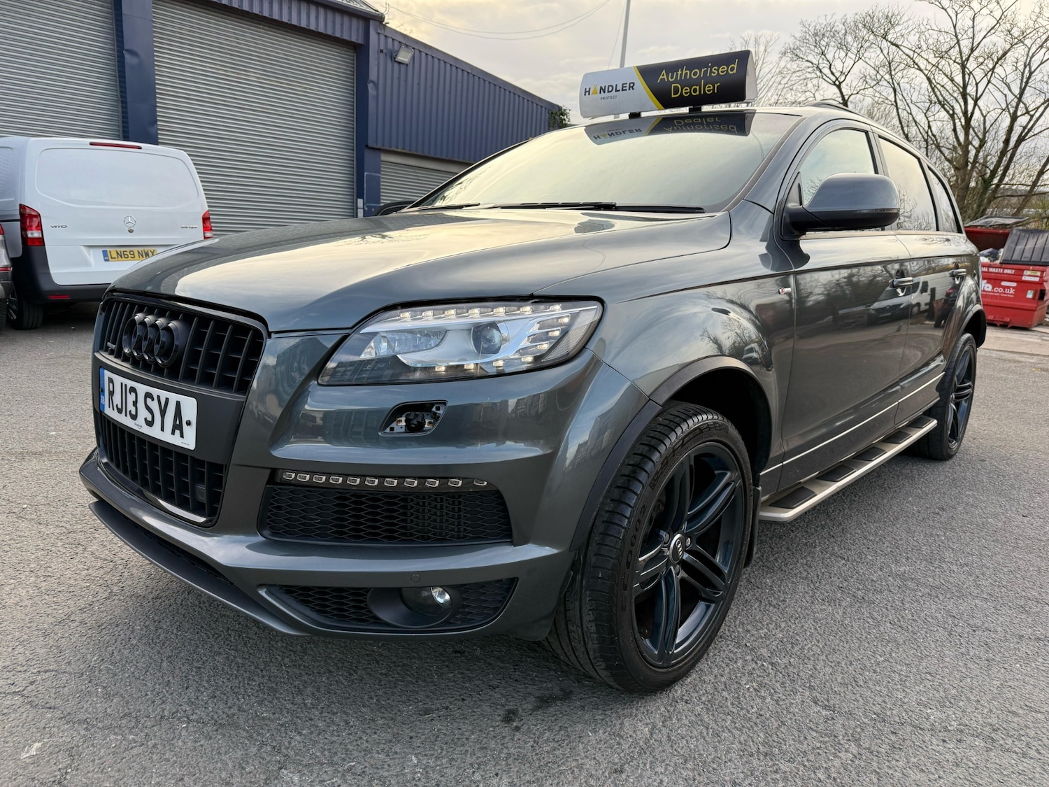 Used Audi Q7 2013 for sale - 76077245: Photo 3