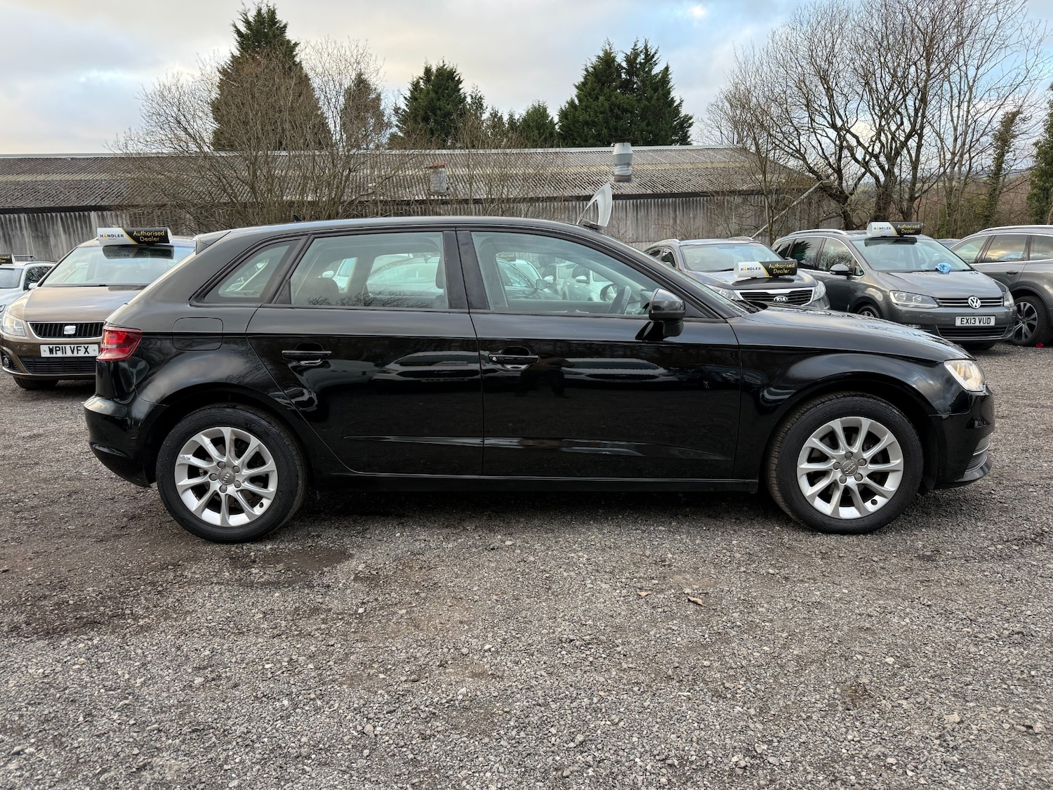 Used Audi A3 2014 for sale - 77543580: Photo 4