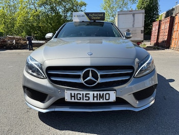 Used Mercedes-Benz C-Class 2015 for sale - 76242845: Photo 2