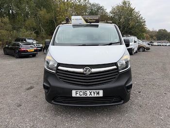 Used Vauxhall Vivaro 2016 for sale - 77037045: Photo