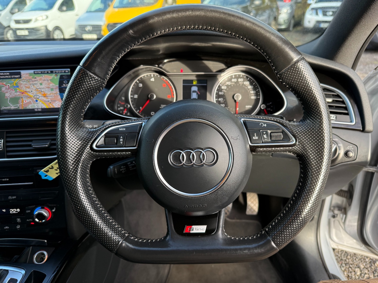 Used Audi A4 2014 for sale - 77036154: Photo 13