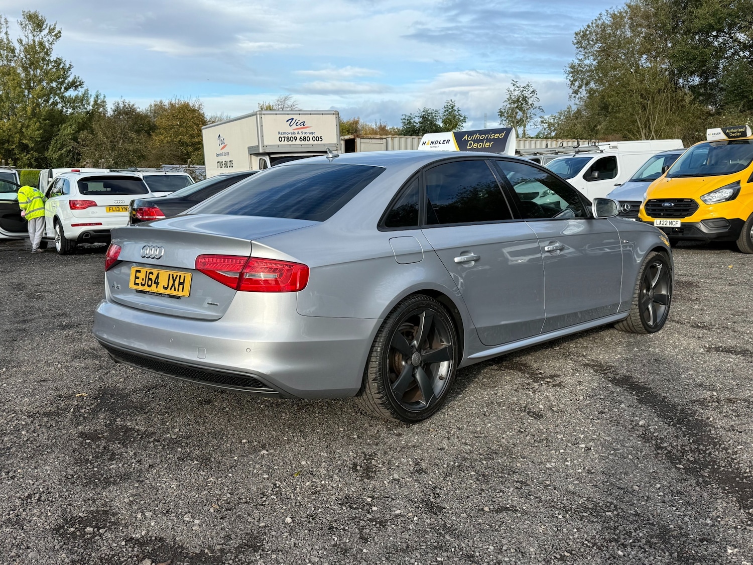 Used Audi A4 2014 for sale - 77036154: Photo 6