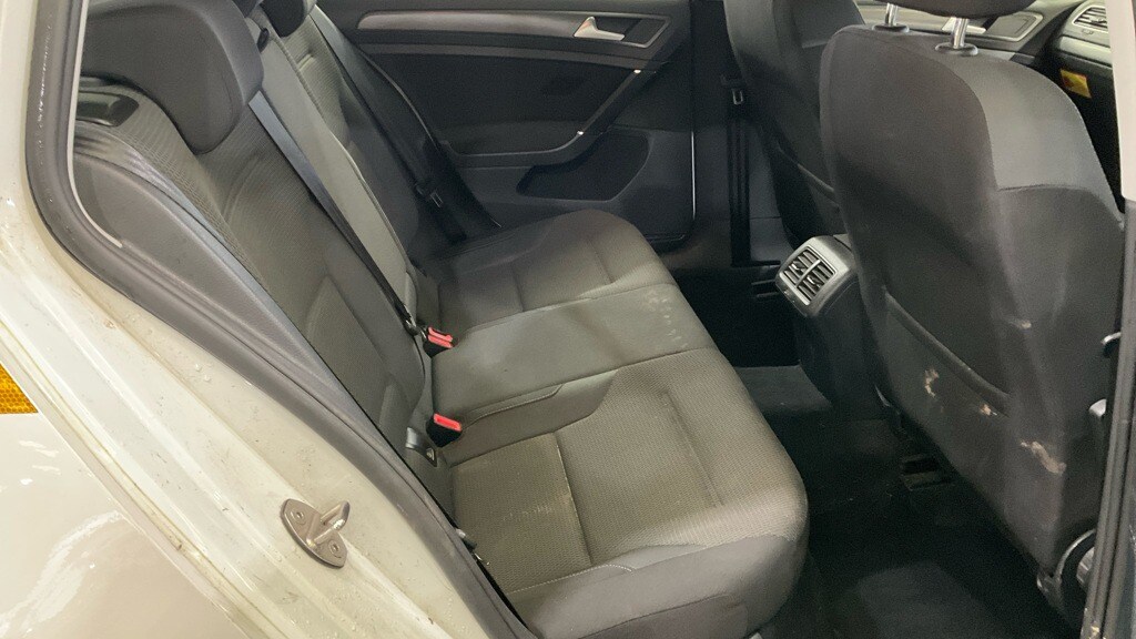 Used Volkswagen Golf 2018 for sale - 77930962: Photo 11