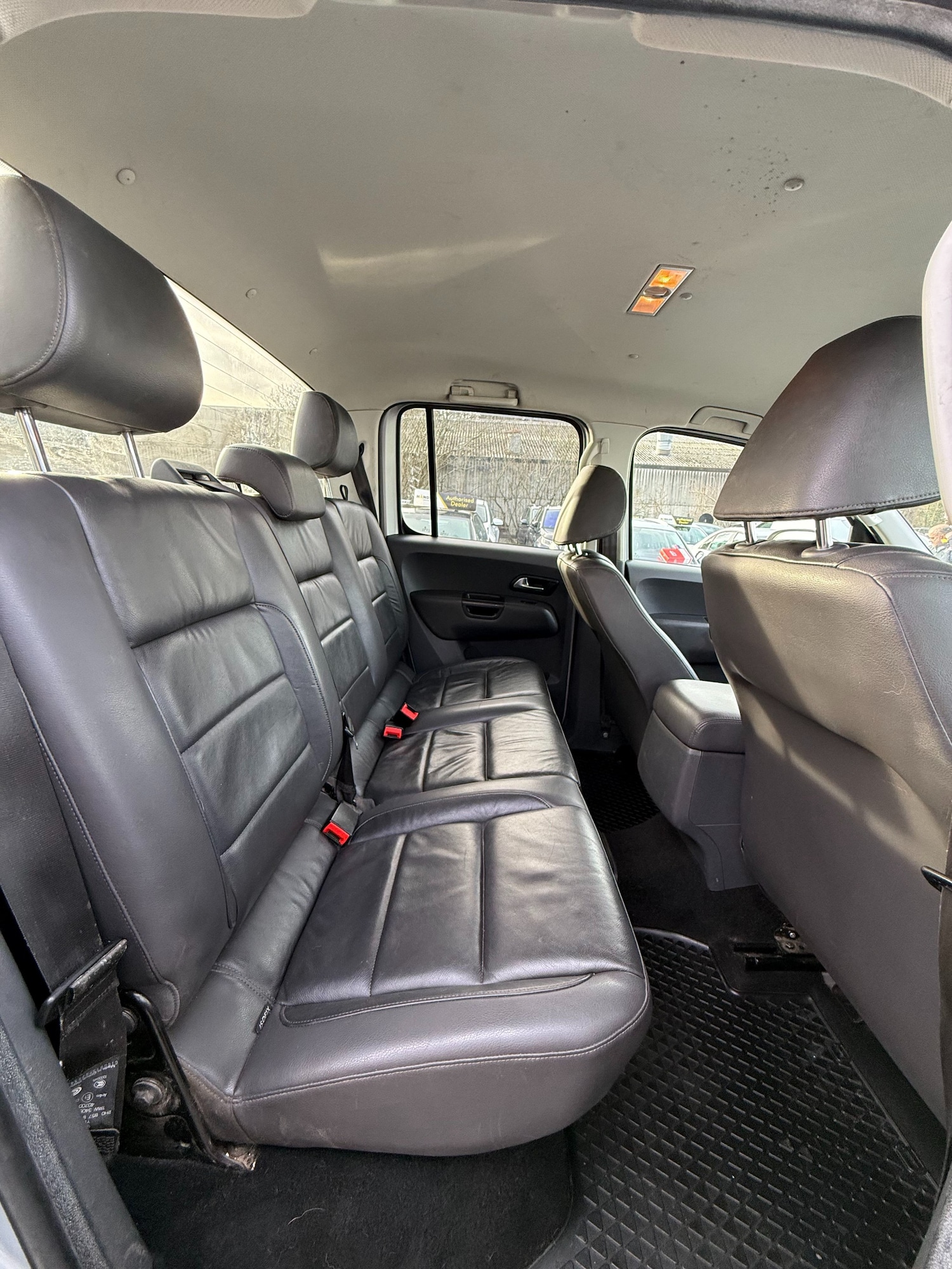 Used Volkswagen Amarok 2013 for sale - 77167685: Photo 19