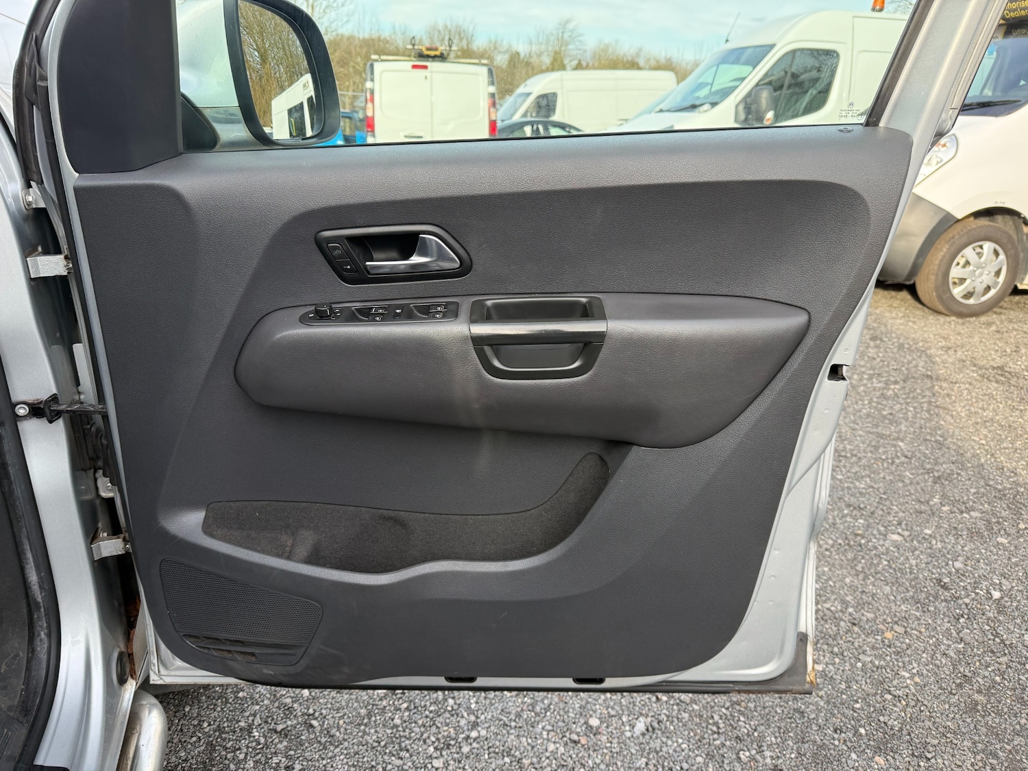 Used Volkswagen Amarok 2013 for sale - 77167685: Photo 24