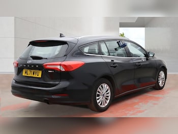 Used Ford Focus 2021 for sale - 78236779: Photo