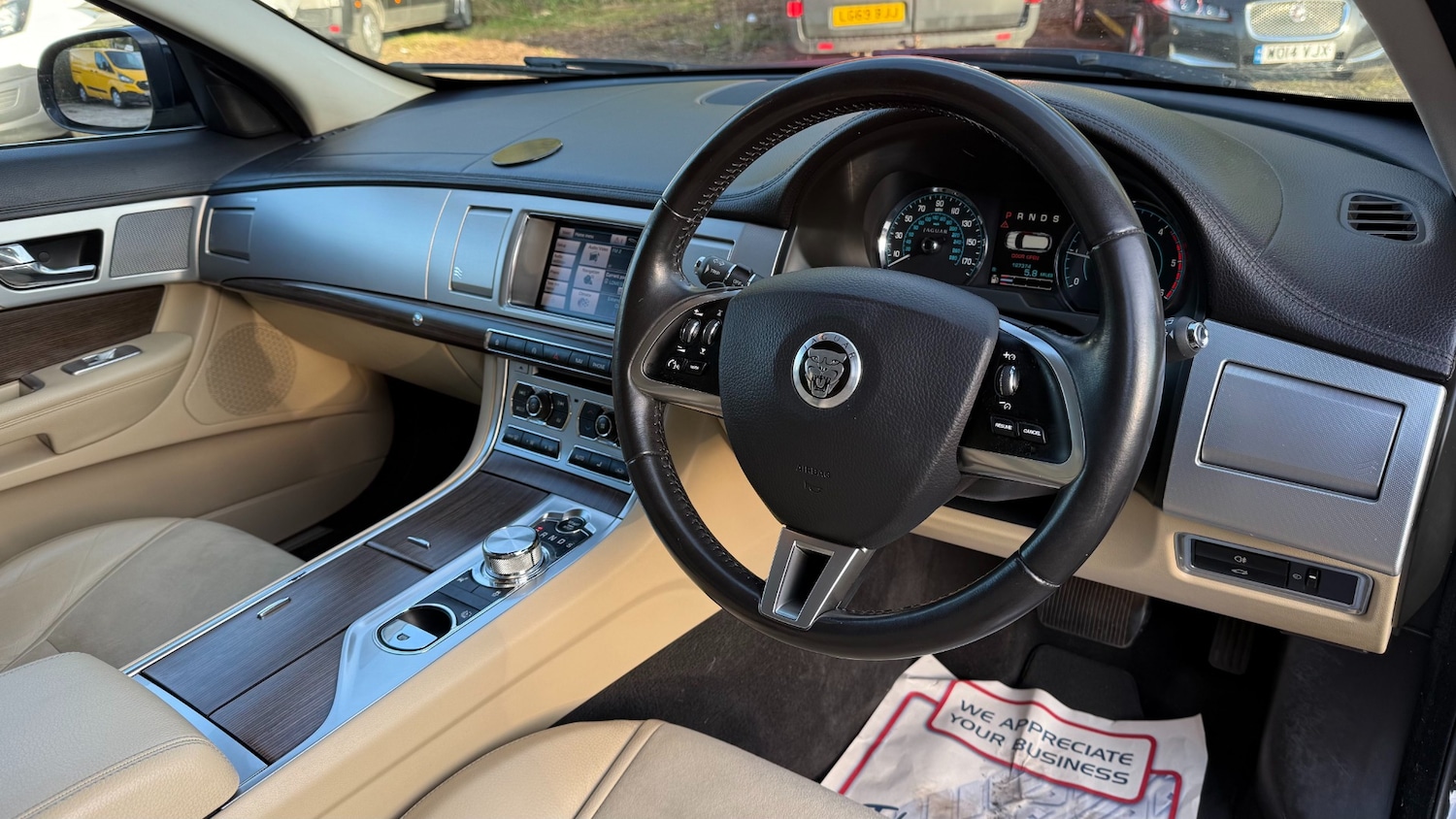 Used Jaguar XF 2013 for sale - 76844694: Photo 11