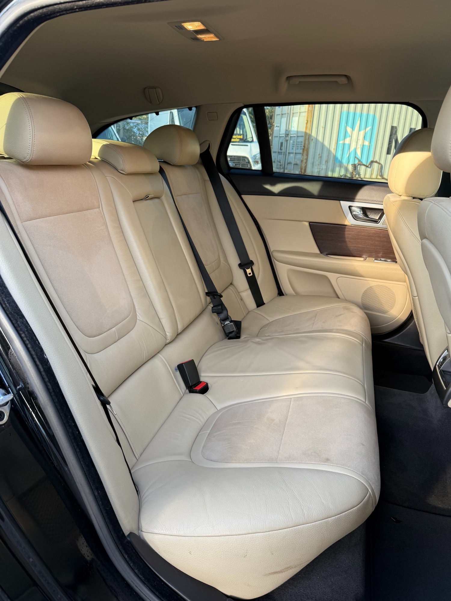 Used Jaguar XF 2013 for sale - 76844694: Photo 19