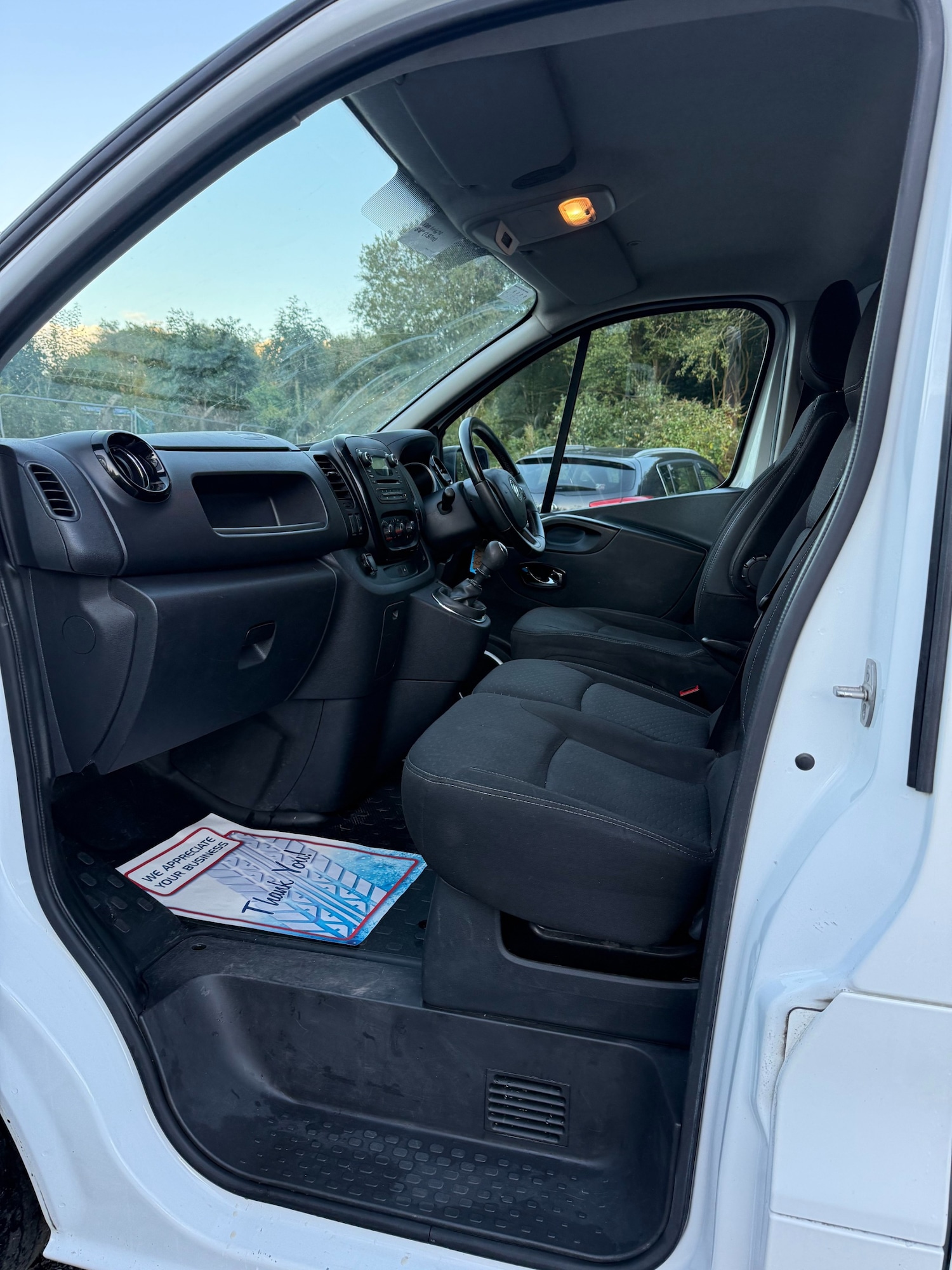 Used Vauxhall Vivaro 2019 for sale - 75955204: Photo 15