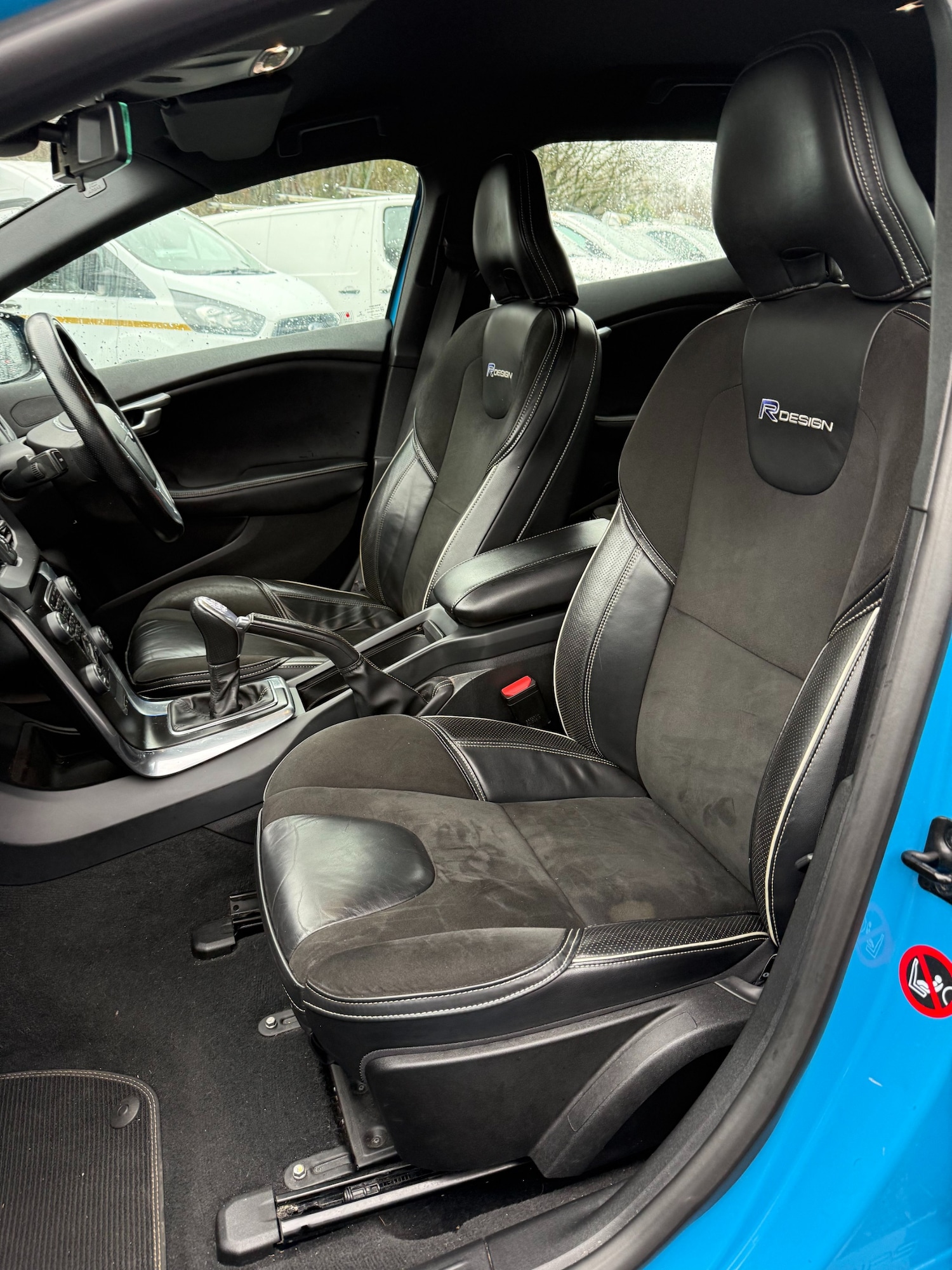 Used Volvo V40 2013 for sale - 77033396: Photo 15