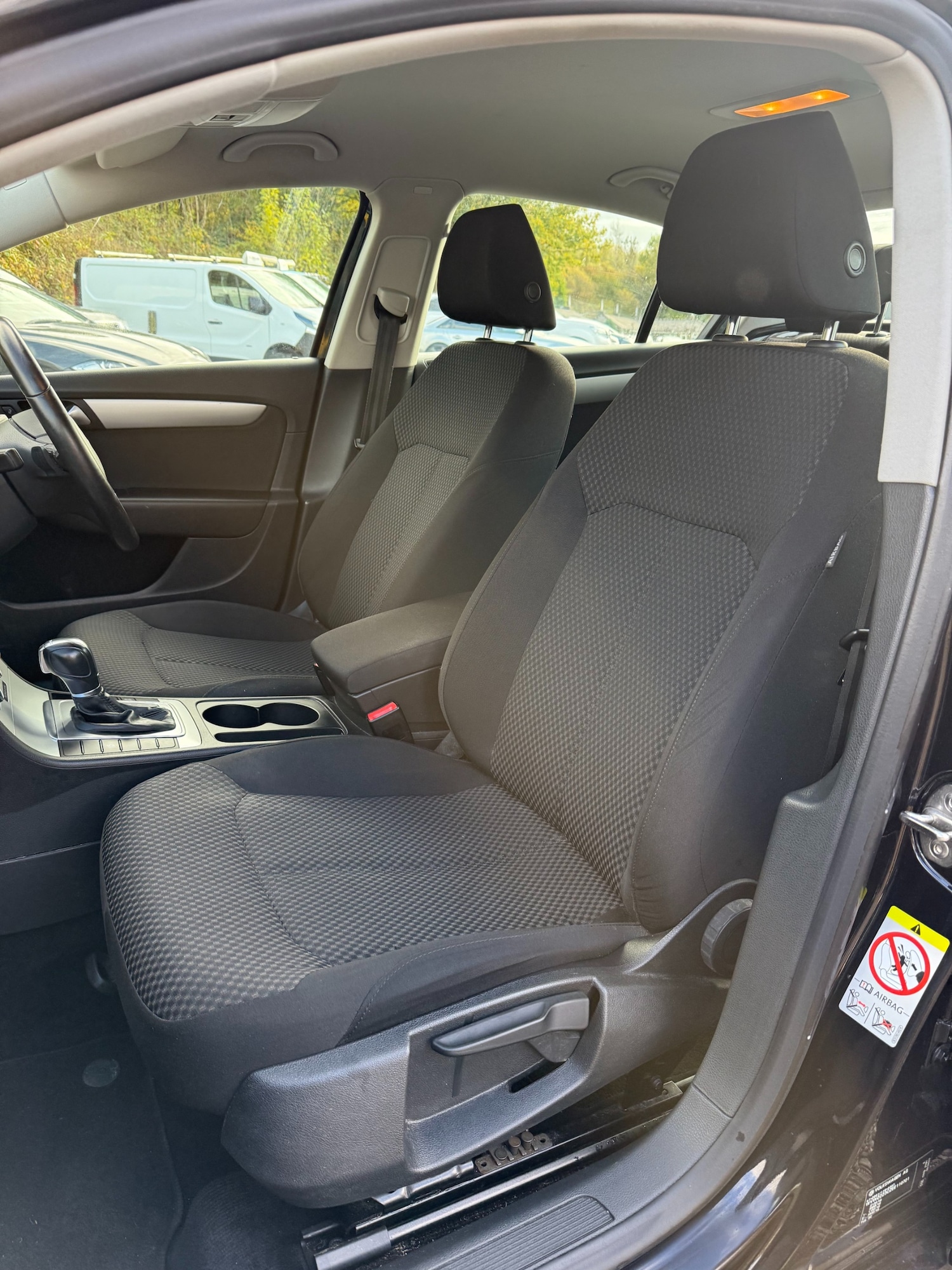 Used Volkswagen Passat 2014 for sale - 76305730: Photo 16