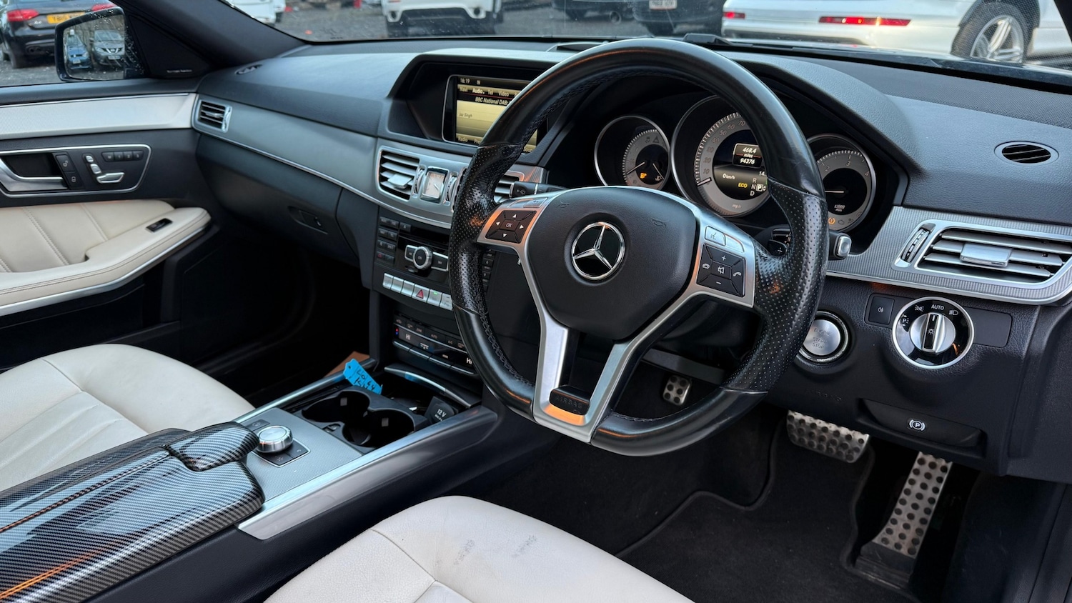 Used Mercedes-Benz E Class 2014 for sale - 76244020: Photo 12