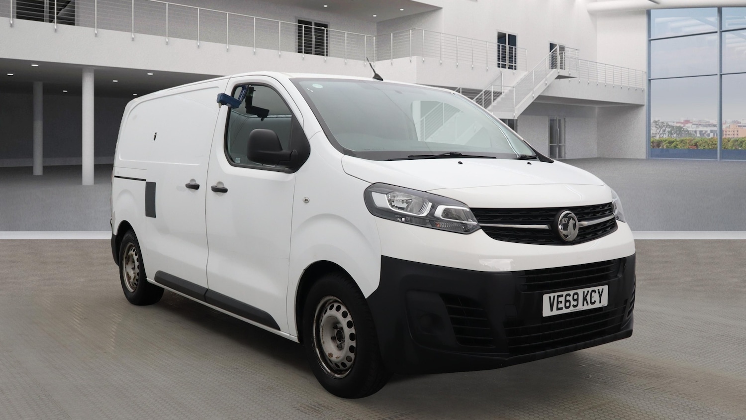 Used Vauxhall Vivaro 2019 for sale - 76504901: Photo 1