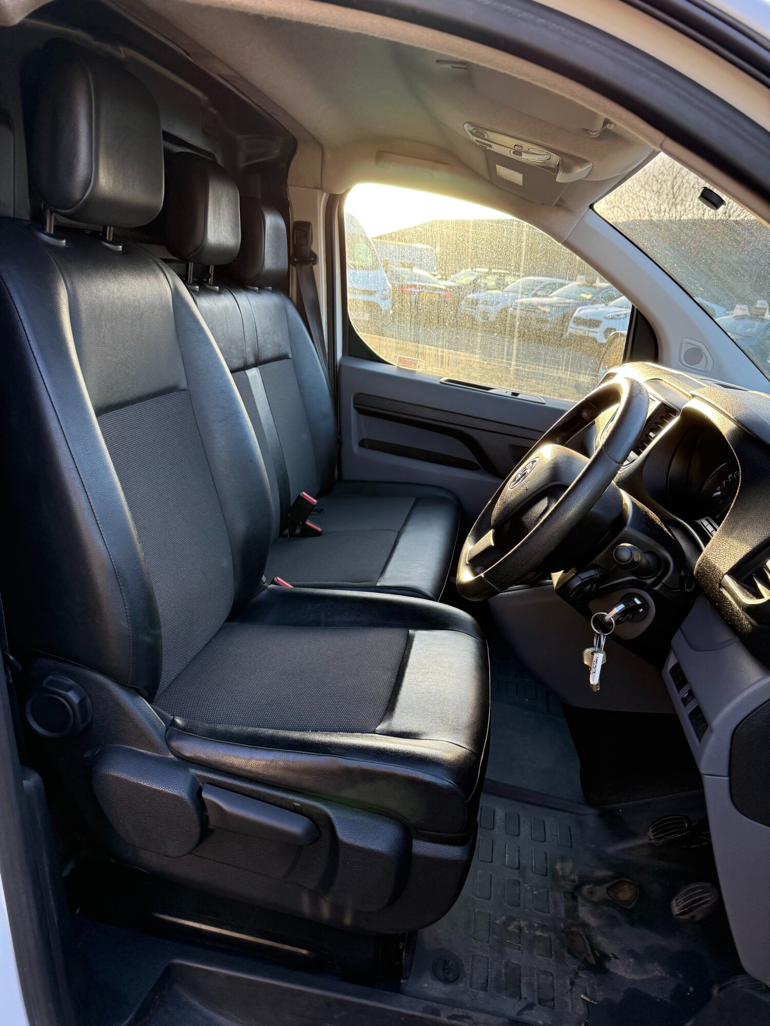 Used Vauxhall Vivaro 2019 for sale - 76504901: Photo 9