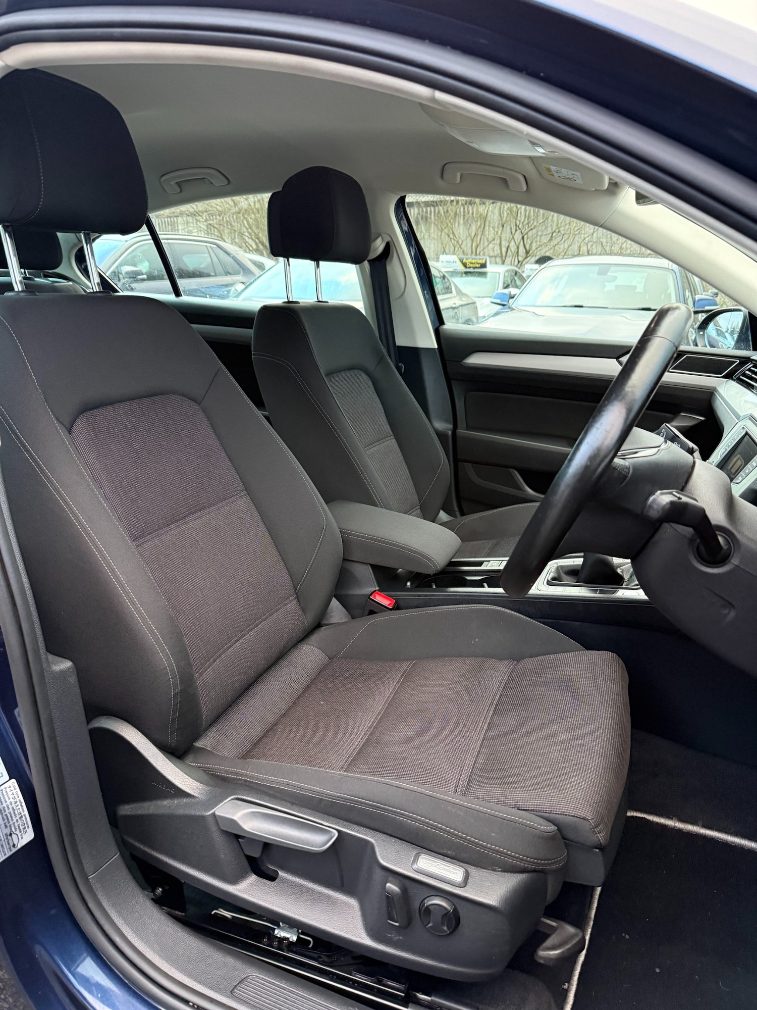 Used Volkswagen Passat 2015 for sale - 77282497: Photo 9