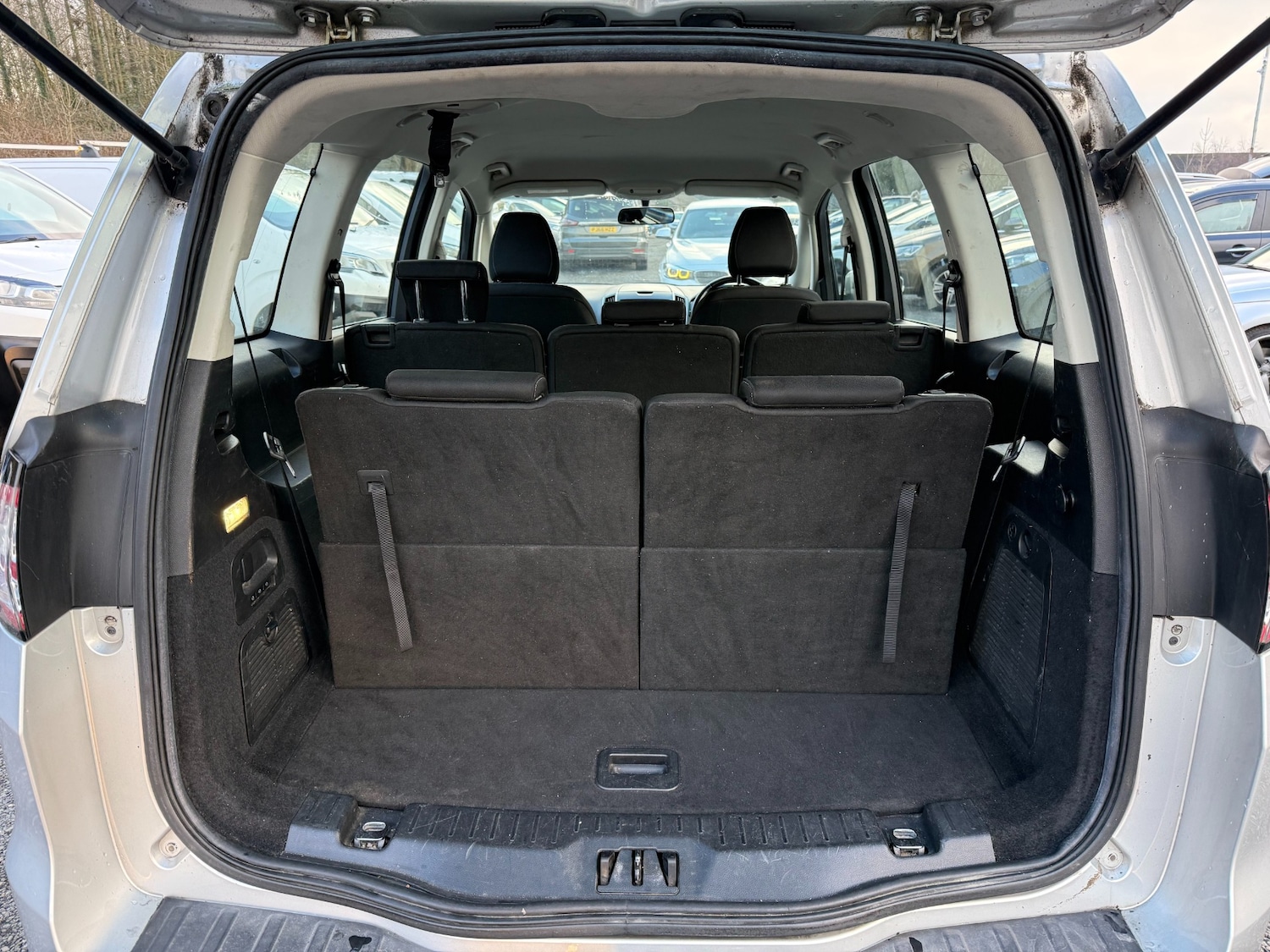 Used Ford Galaxy 2018 for sale - 77543666: Photo 23