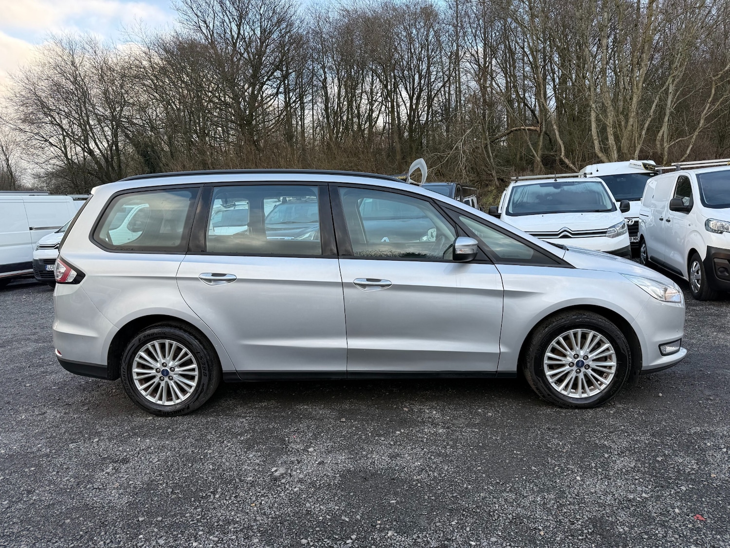 Used Ford Galaxy 2018 for sale - 77543666: Photo 4