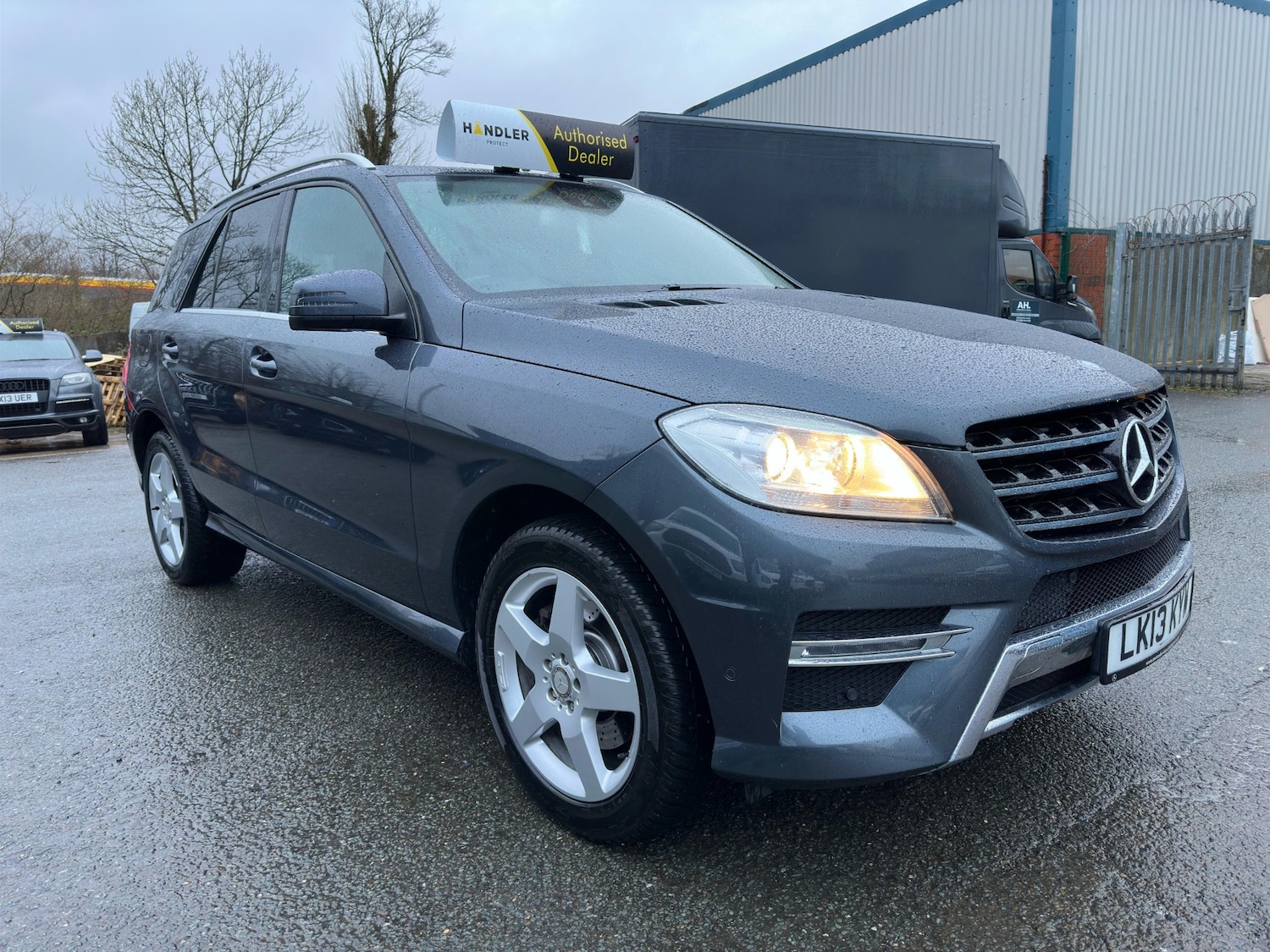Used Mercedes-Benz M-Class 2013 for sale - 76075833: Photo 1
