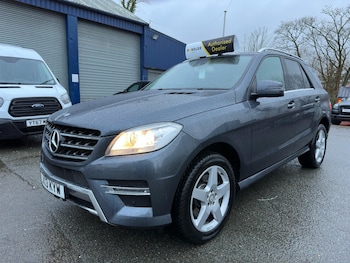 Used Mercedes-Benz M-Class 2013 for sale - 76075833: Photo 3
