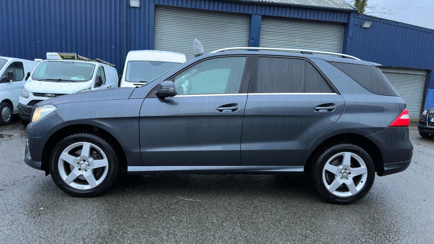 Used Mercedes-Benz M-Class 2013 for sale - 76075833: Photo 5