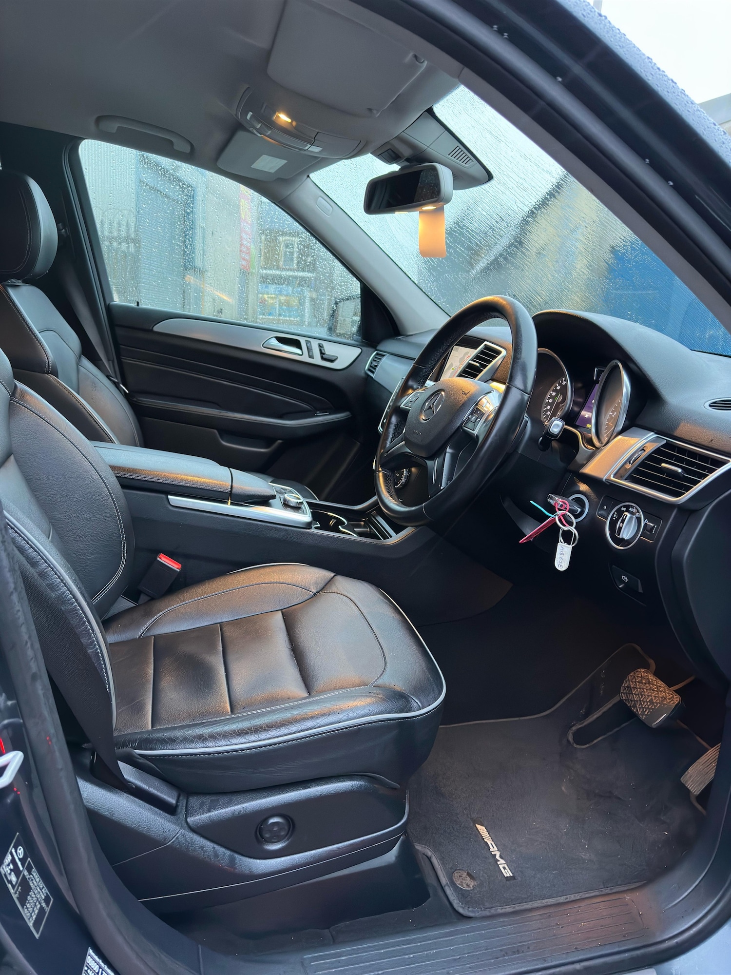 Used Mercedes-Benz M-Class 2013 for sale - 76075833: Photo 9