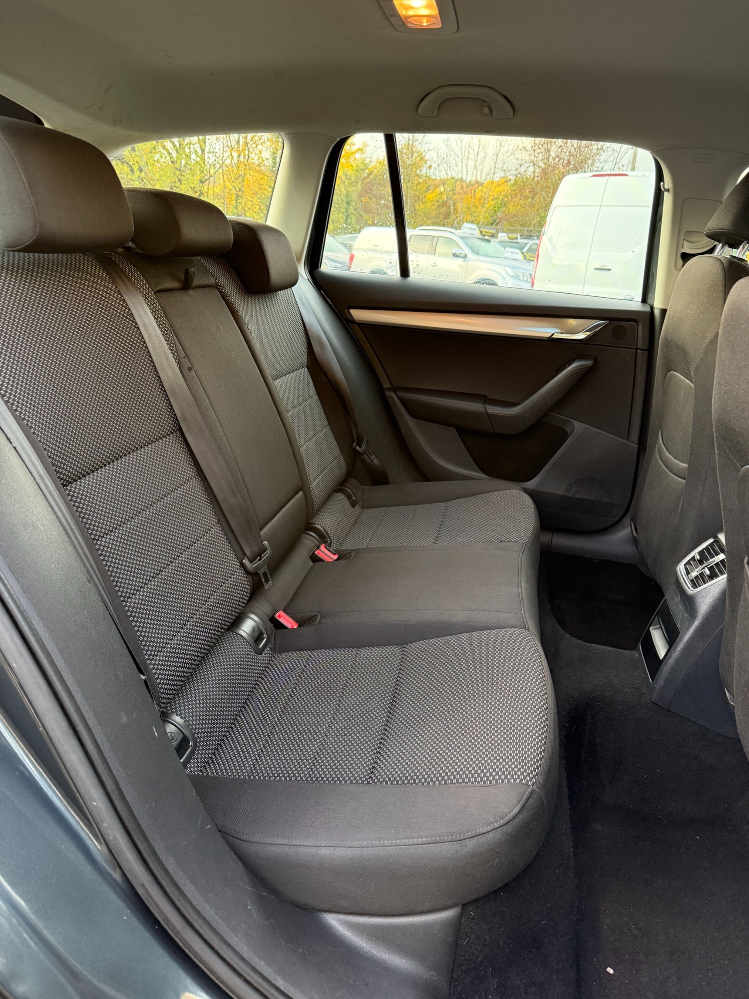 Used Skoda Octavia 2014 for sale - 77035747: Photo 18