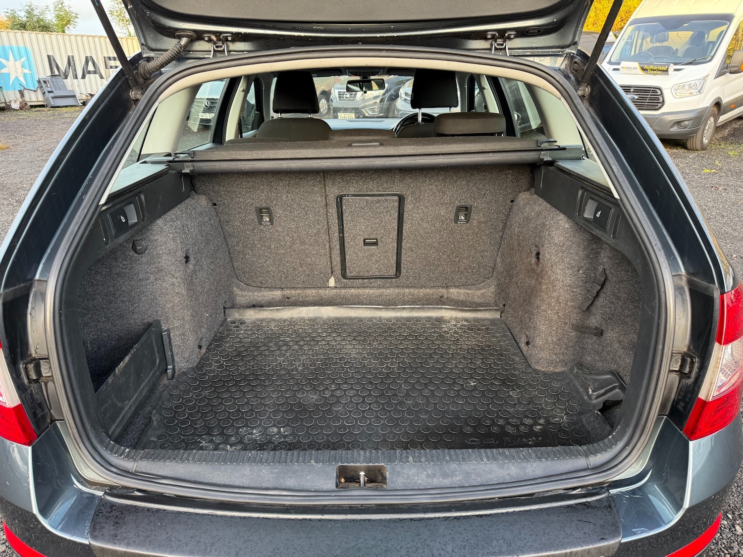 Used Skoda Octavia 2014 for sale - 77035747: Photo 21