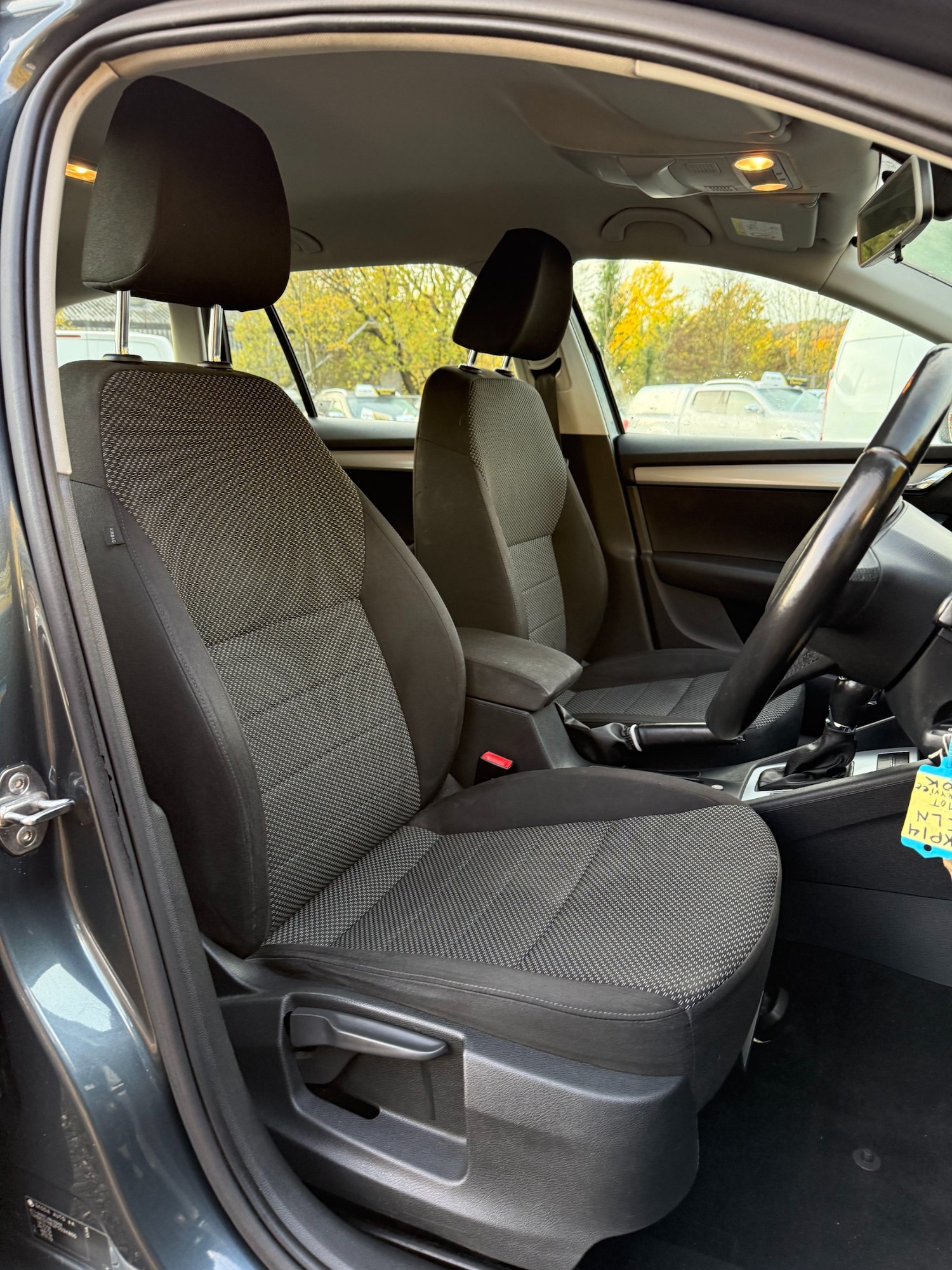 Used Skoda Octavia 2014 for sale - 77035747: Photo 9