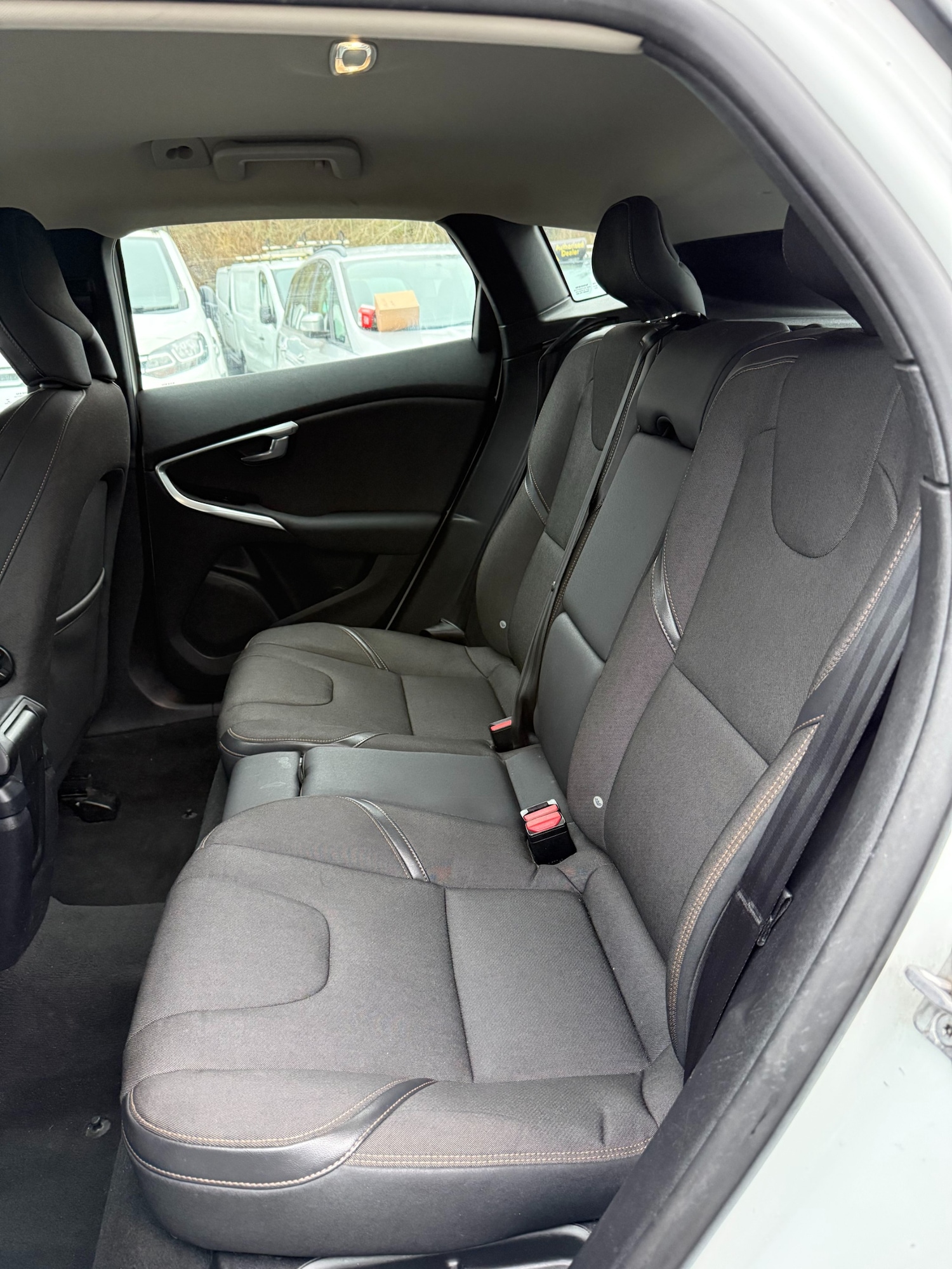 Used Volvo V40 2015 for sale - 78197764: Photo 20