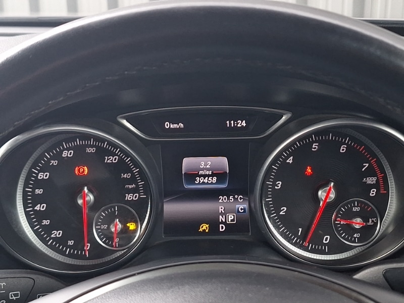 Used Mercedes-Benz GLA 2018 for sale - 76116381: Photo 11