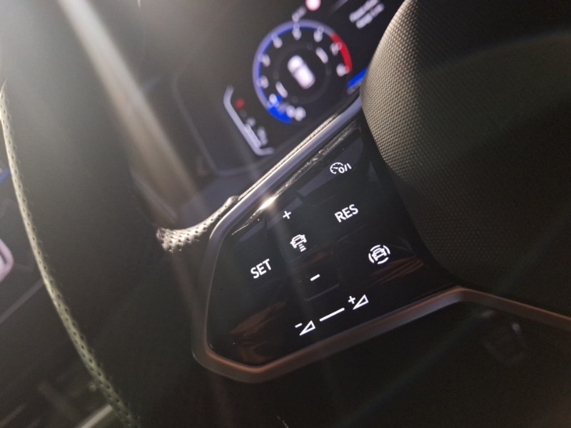 Used Volkswagen T-Roc 2022 for sale - 76498215: Photo 12