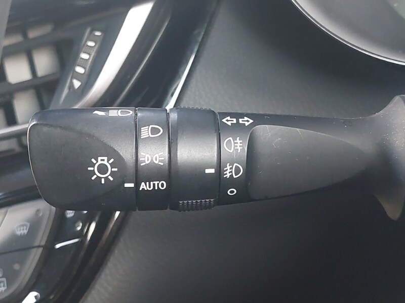 Used Toyota C-HR 2019 for sale - 77907511: Photo 18