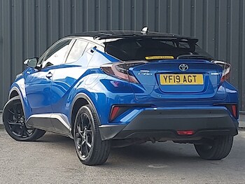 Used Toyota C-HR 2019 for sale - 77907511: Photo