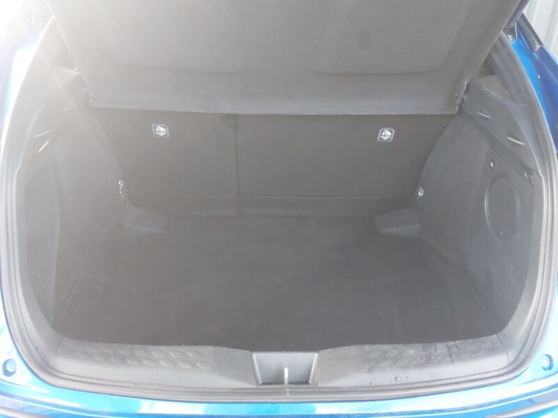 Used Toyota C-HR 2019 for sale - 77907511: Photo 8