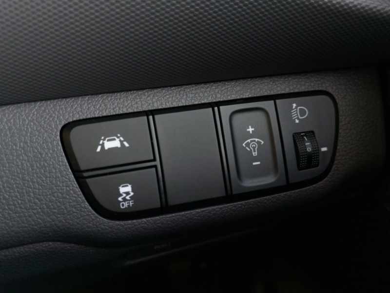 Used Hyundai IONIQ 2022 for sale - 77656829: Photo 17