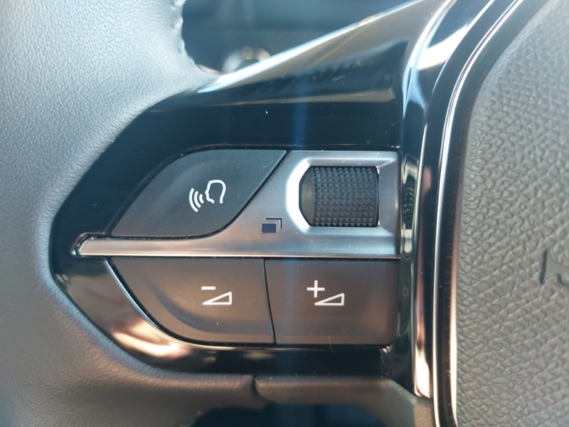 Used Peugeot 2008 2024 for sale - 77750890: Photo 14