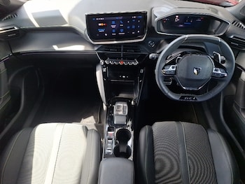 Used Peugeot 2008 2025 for sale - 79006757: Photo
