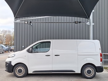 Used Vauxhall Vivaro 2022 for sale - 77035171: Photo