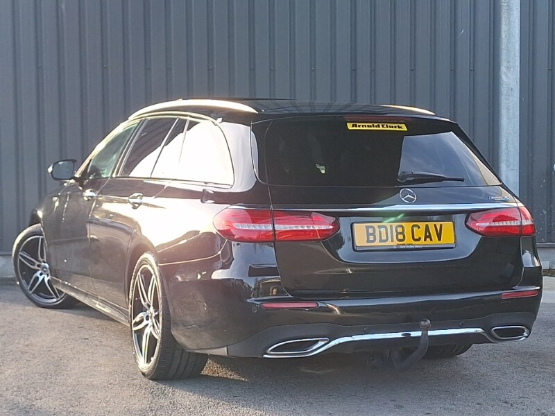 Used Mercedes-Benz E Class 2018 for sale - 77963955: Photo 3