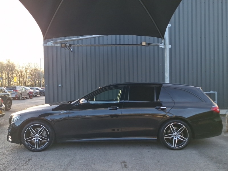 Used Mercedes-Benz E Class 2018 for sale - 77963955: Photo 4