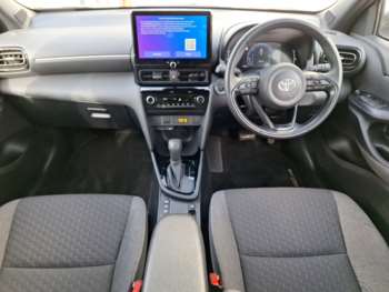 Used Toyota Yaris Cross 2024 for sale - 75256542: Photo