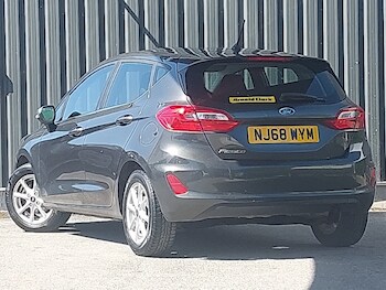 Used Ford Fiesta 2018 for sale - 78424880: Photo